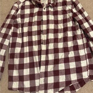 St John's Bay Men's Long Sleeve Button-Up Burgundy Plaid XL Flannel